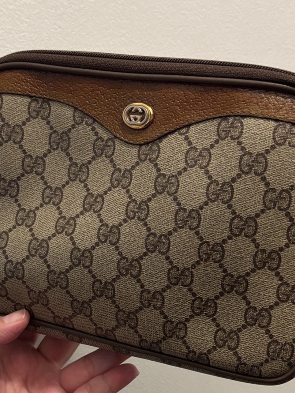 Vintage Gucci Classic Brown Clutch/Crossbody Bag